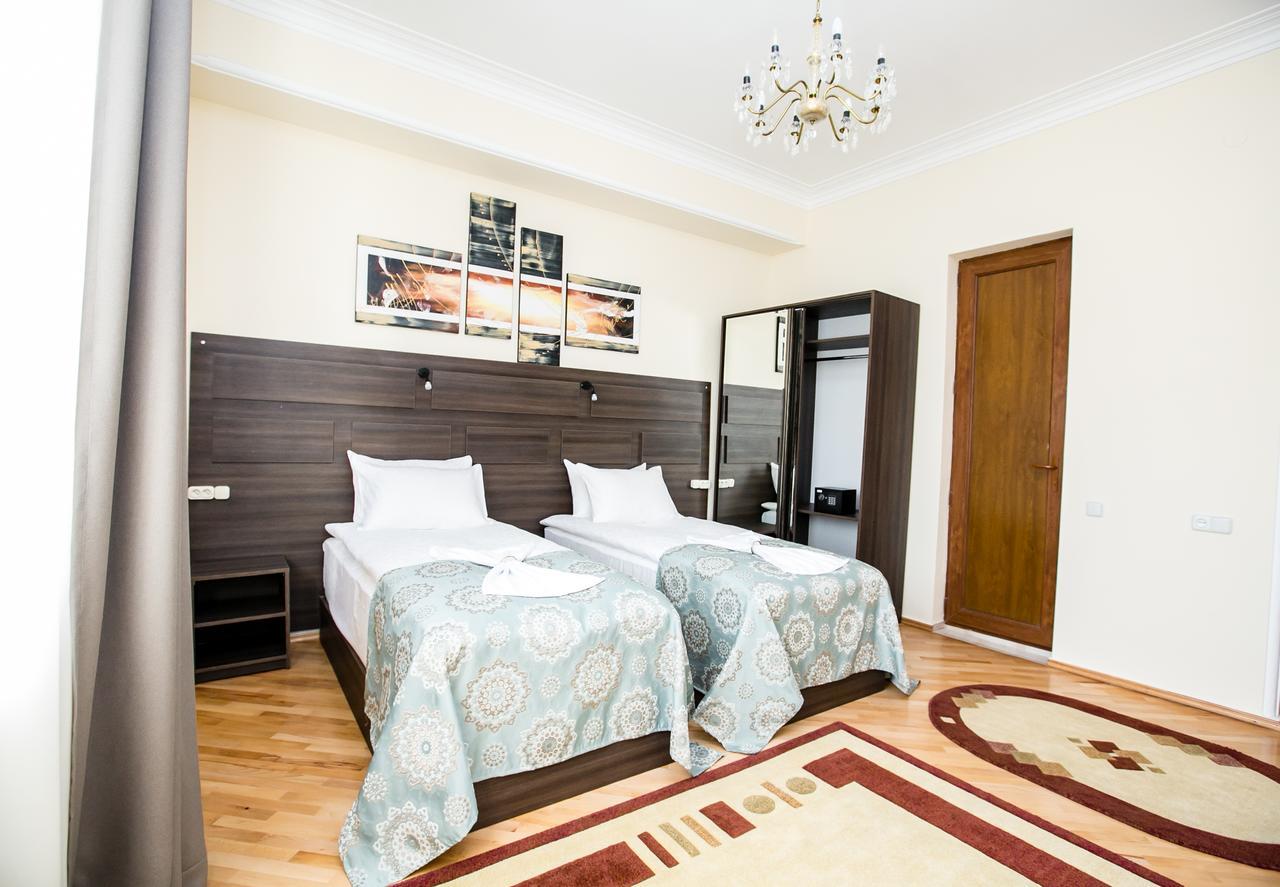 Hotel Badagi Тбилиси Экстерьер фото